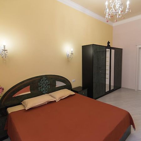 Vip Apartment In The Very Center Of Odessa With Sea View Kültér fotó