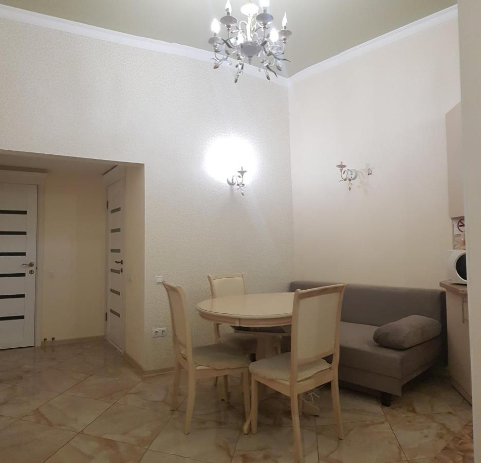 Vip Apartment In The Very Center Of Odessa With Sea View Kültér fotó